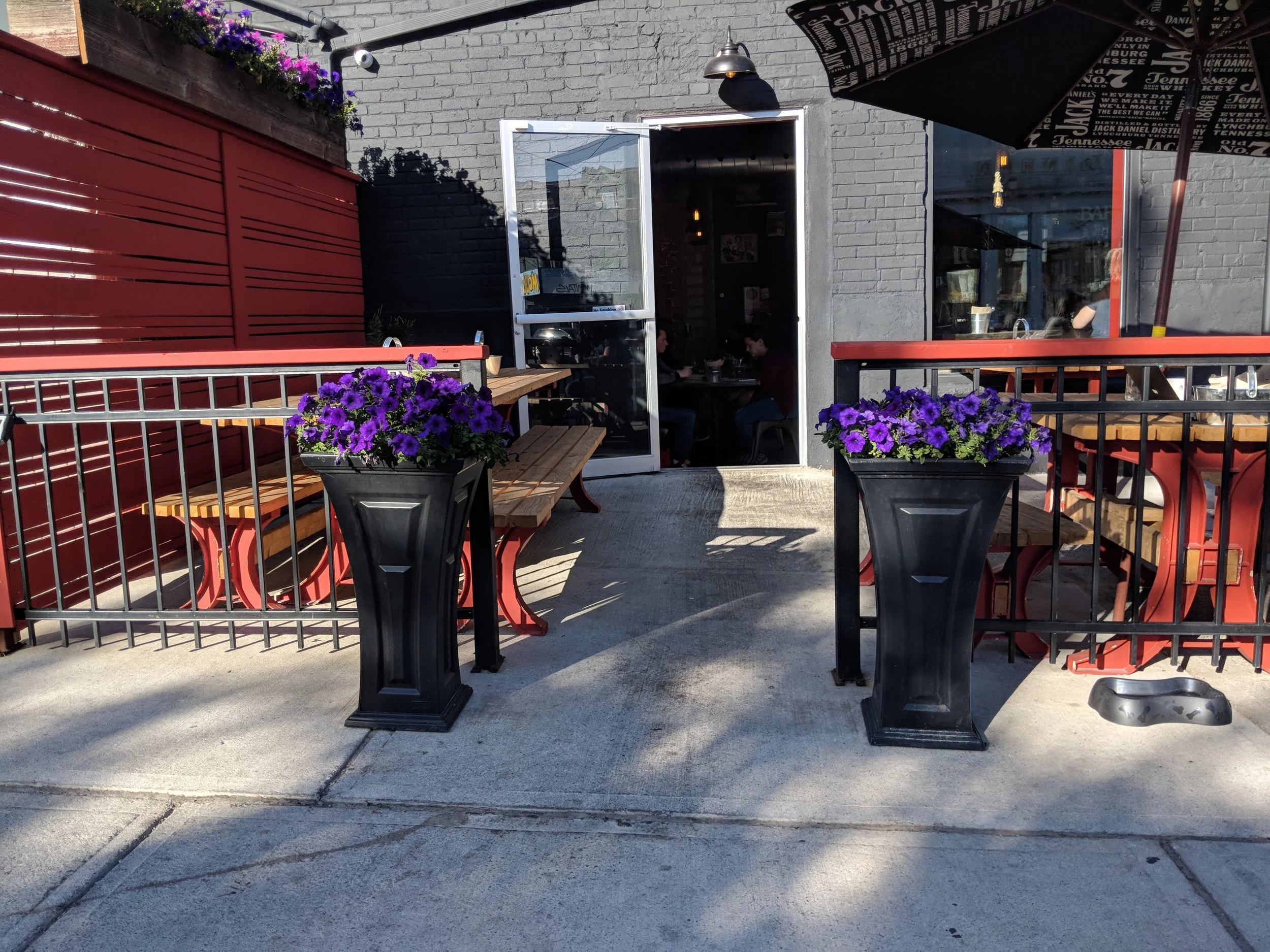 Picture of accessible patio at BlackjackBBQ