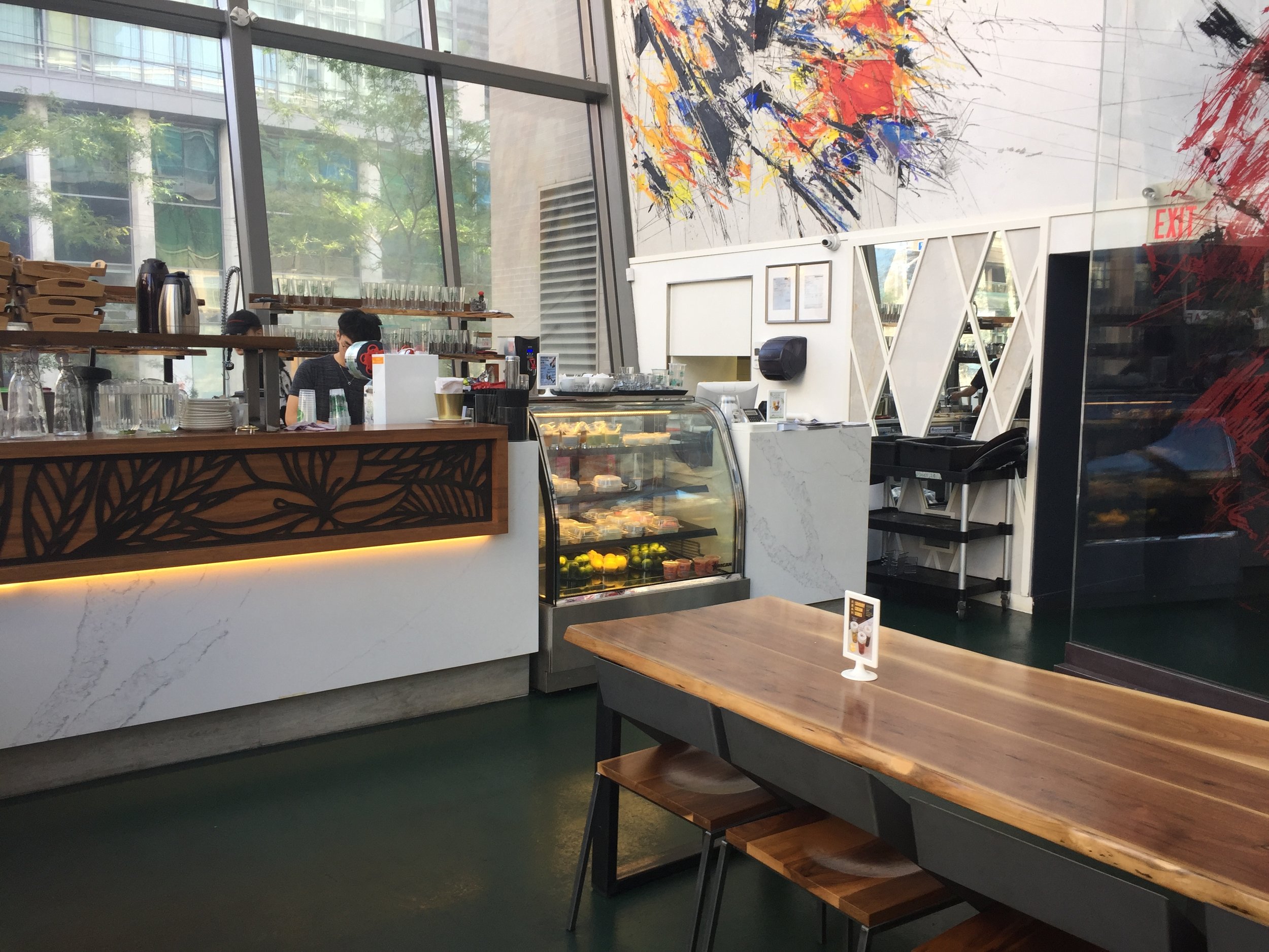 Picture of the ordering bar at the Green Grotto