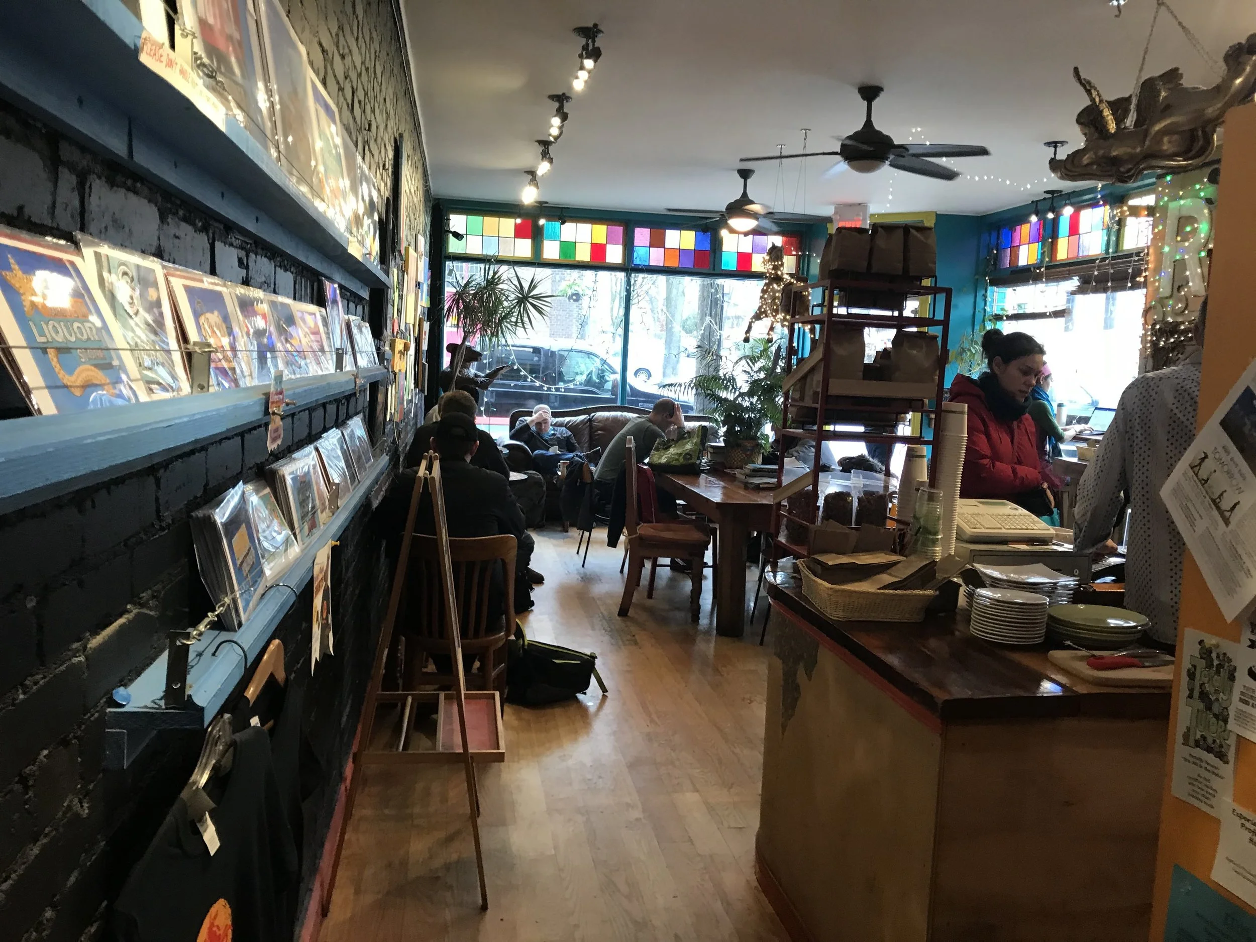 Picture of interior and variety of tables in the Flying Pony