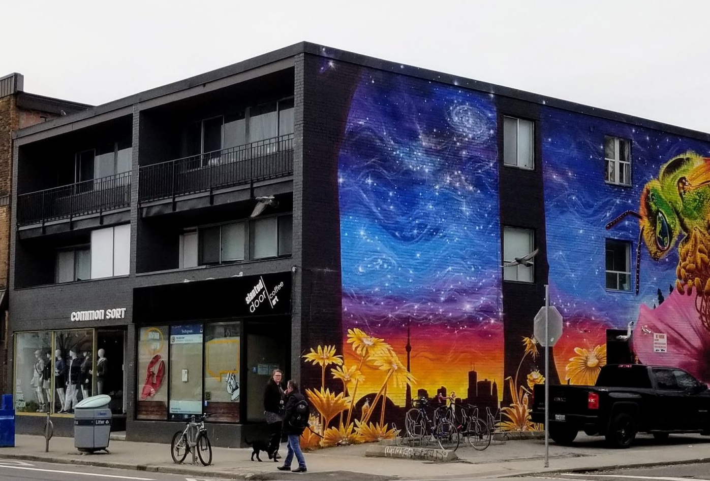 Picture of the accessible entrance of Slanted Door