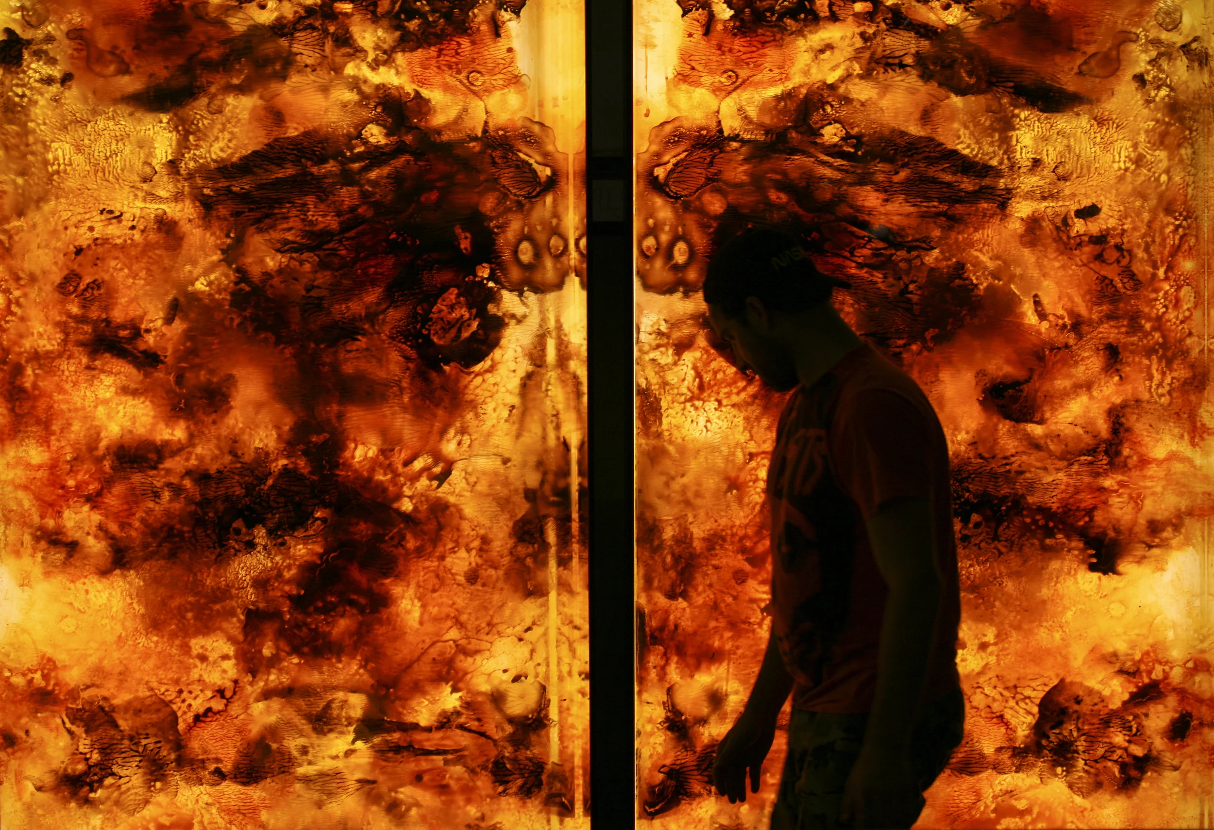 Scale: 98" x 97" x 20"