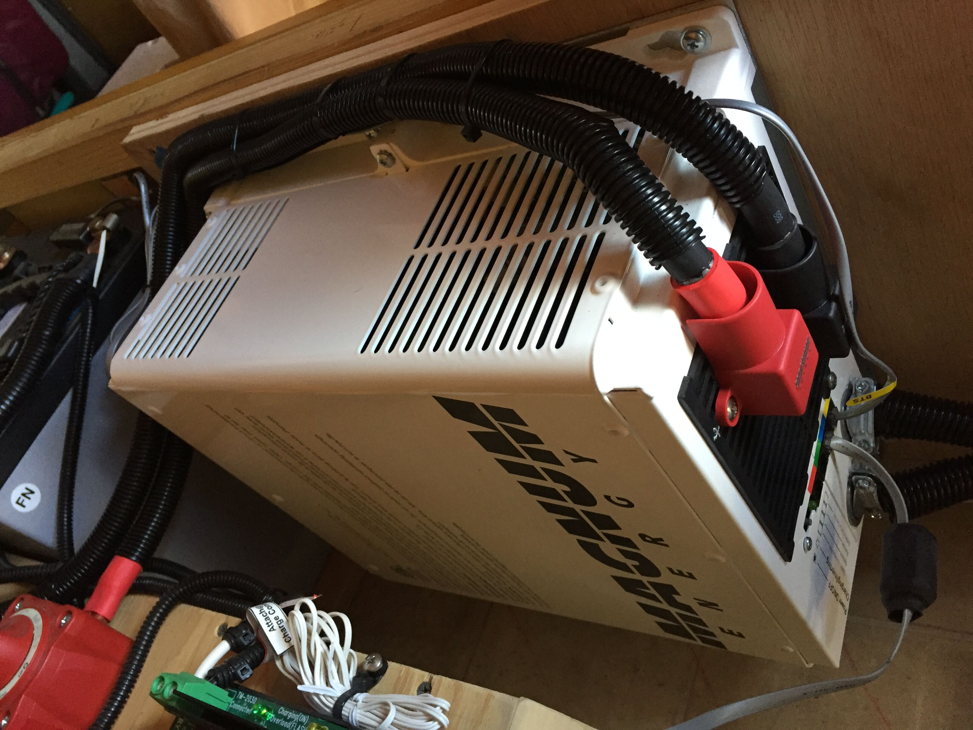 Magnum Inverter