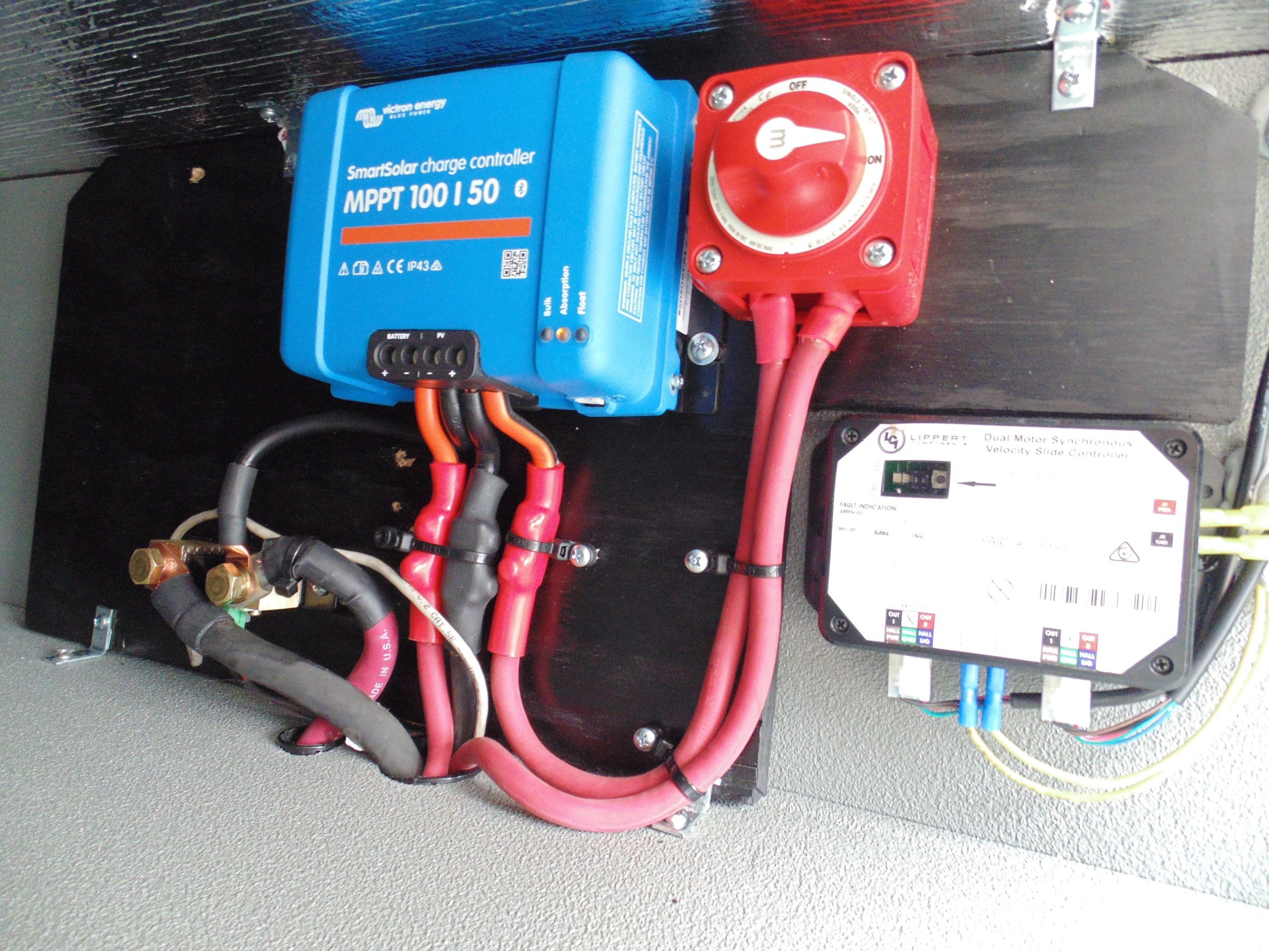 Victron Charge Controller