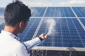 Tips for Cleaning Solar Panels