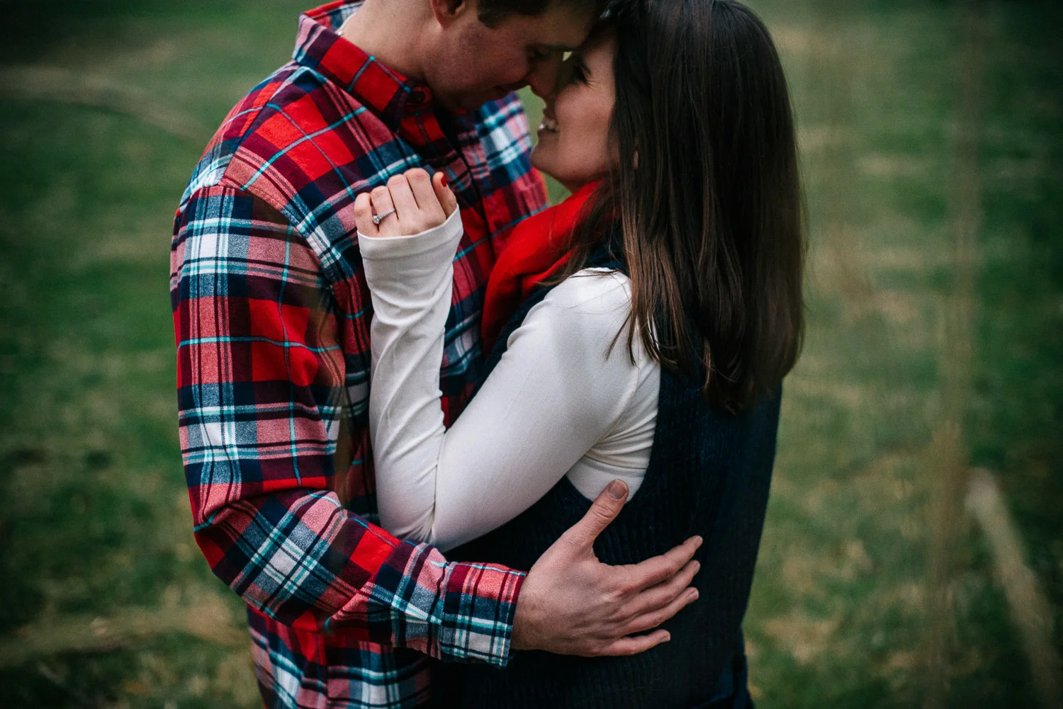 ninalilyphoto-hiddenvalleyfarm-engagement23.jpg