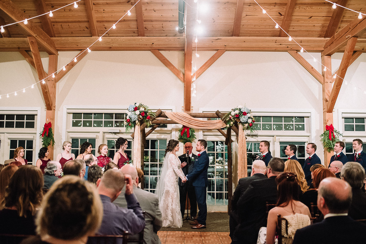068ninalilyphoto-kahnblog-glasberninn-lehighvalleywedding.jpg