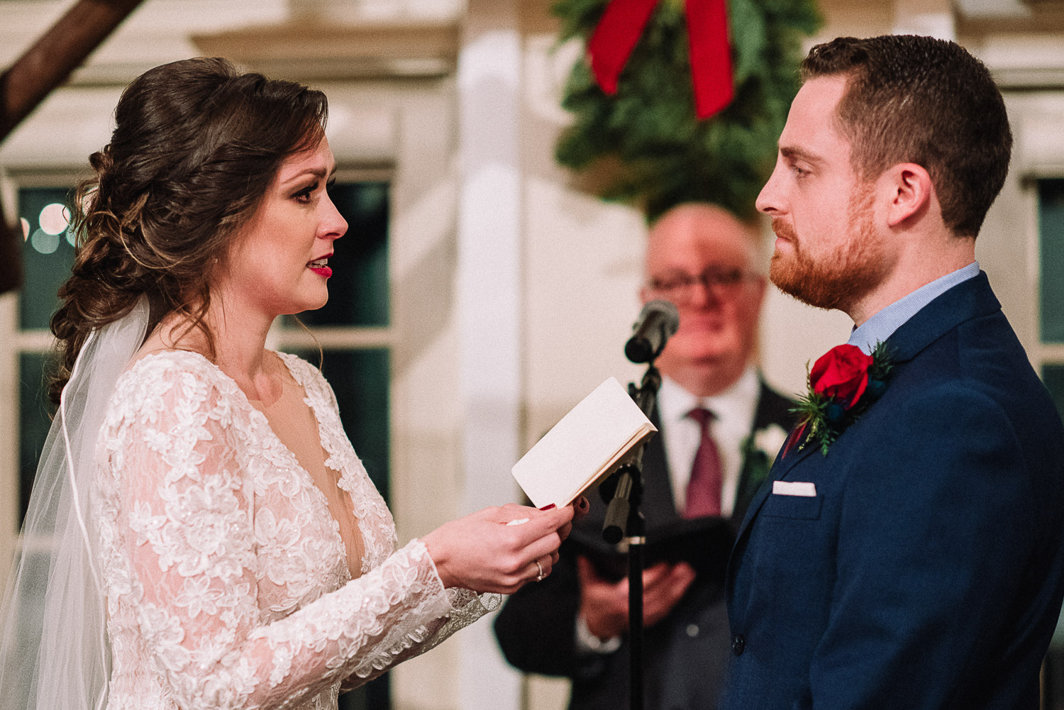 075ninalilyphoto-kahnblog-glasberninn-lehighvalleywedding.jpg