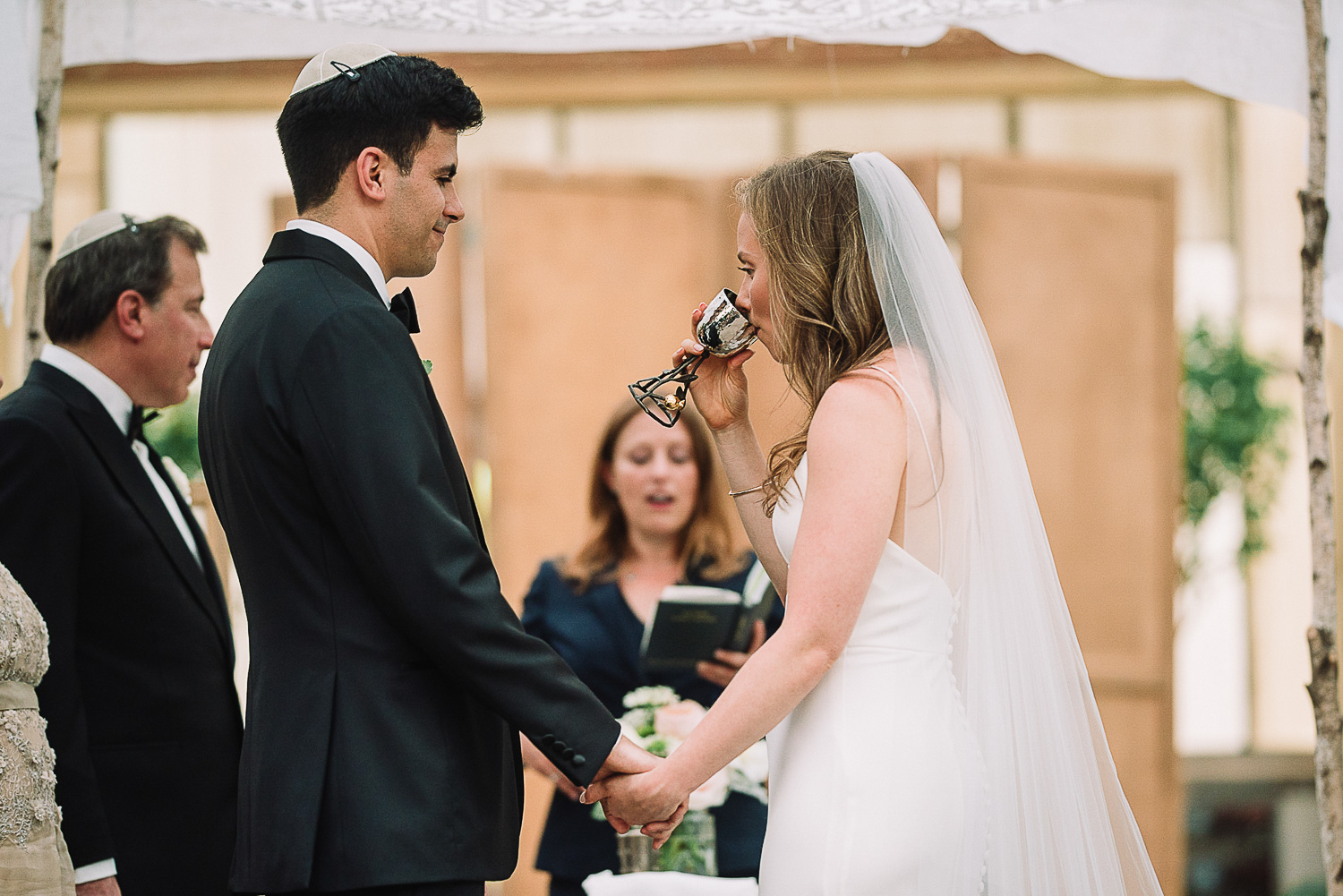 045ninalilyphoto-philadelphiawedding-horticulturecenter-thalblog.jpg