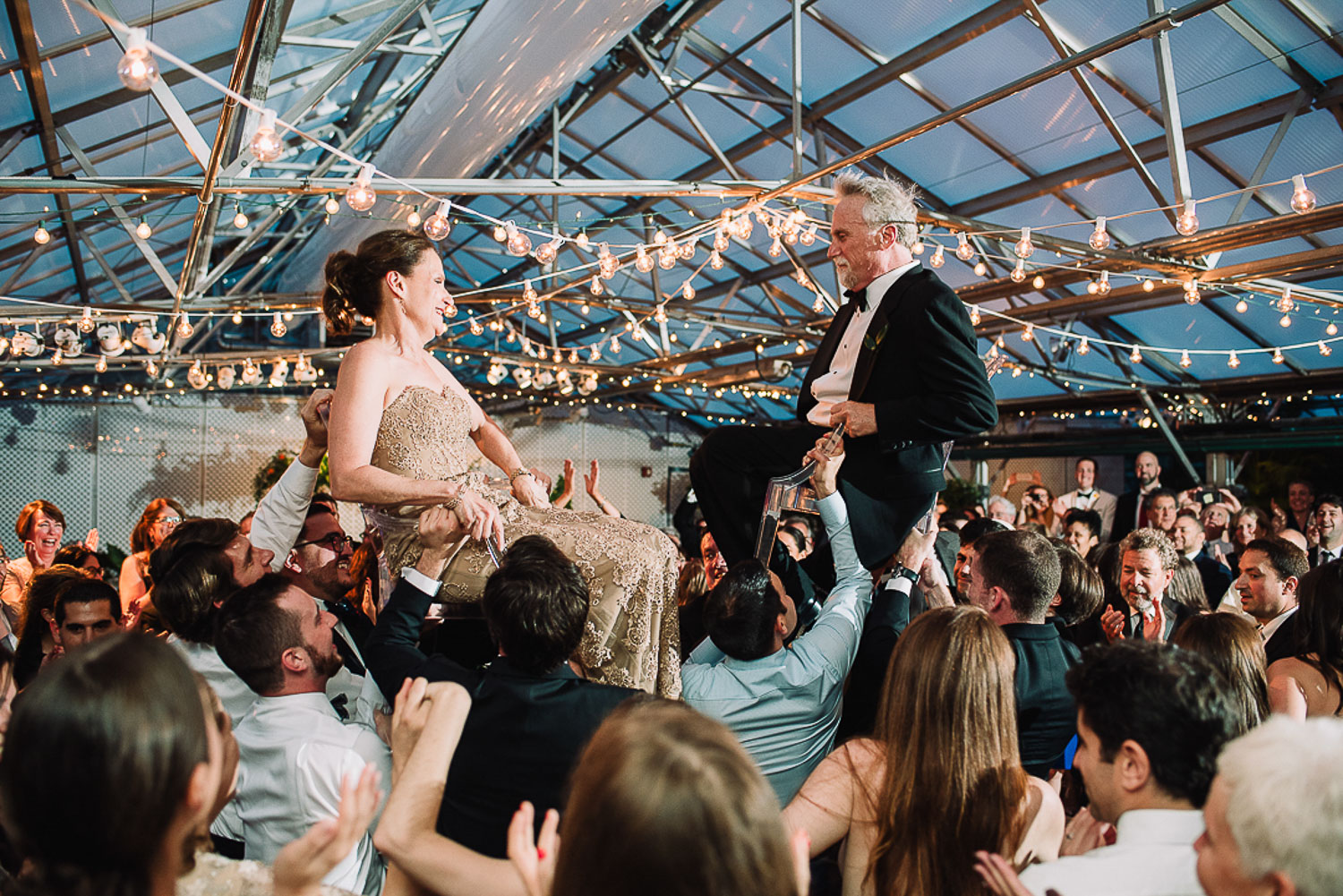 109ninalilyphoto-philadelphiawedding-horticulturecenter-thalblog.jpg