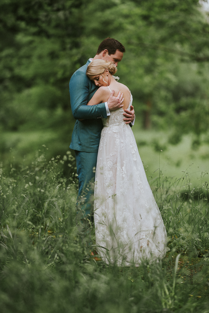 102ninalilyphoto-bartramsgardenwedding-hinckenblog.jpg