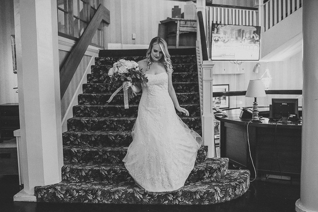 011ninalilyphoto-shawneeinn-promiseridge-microwedding-puglieseblog.jpg