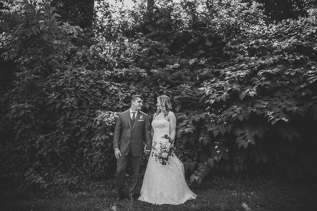 046ninalilyphoto-shawneeinn-promiseridge-microwedding-puglieseblog.jpg