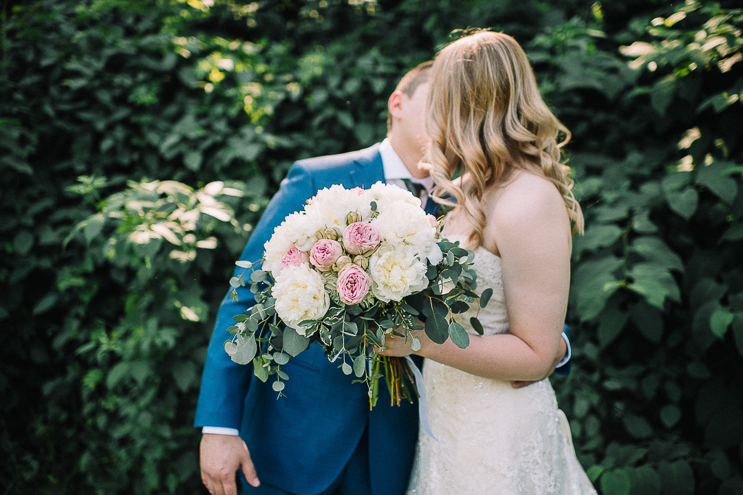 048ninalilyphoto-shawneeinn-promiseridge-microwedding-puglieseblog.jpg