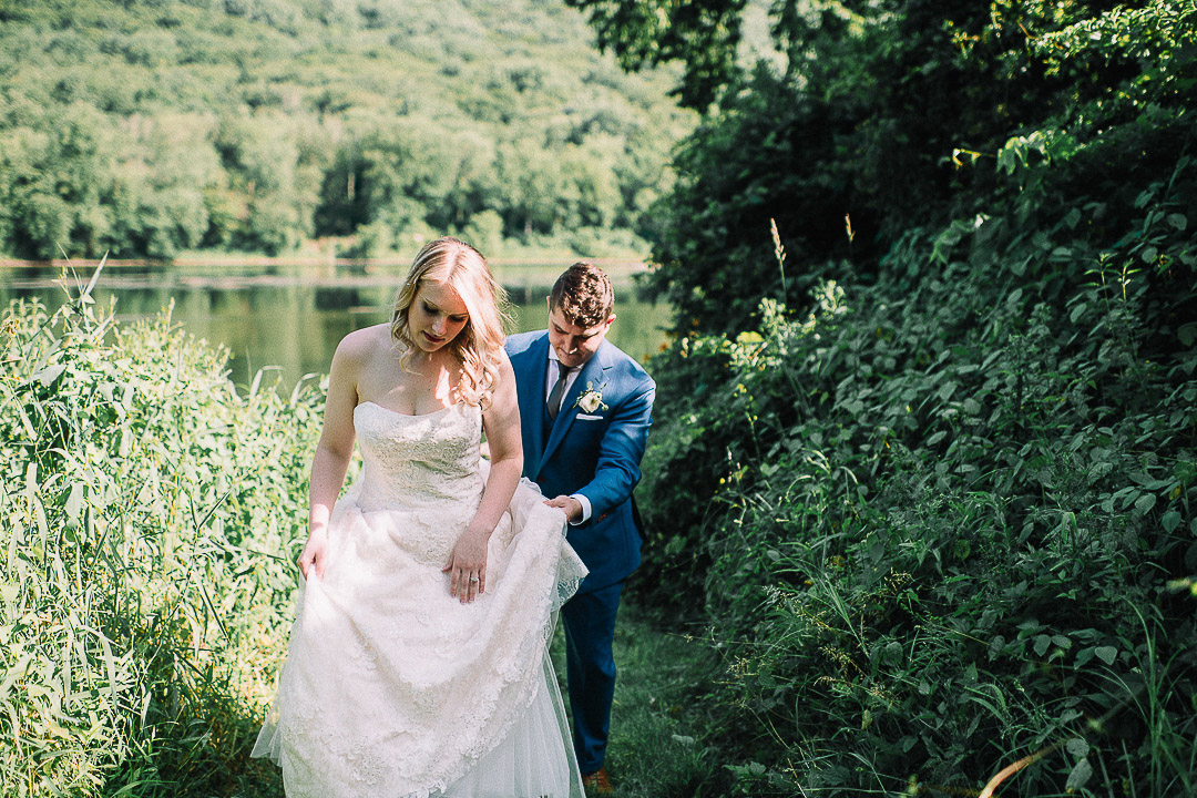 072ninalilyphoto-shawneeinn-promiseridge-microwedding-puglieseblog.jpg