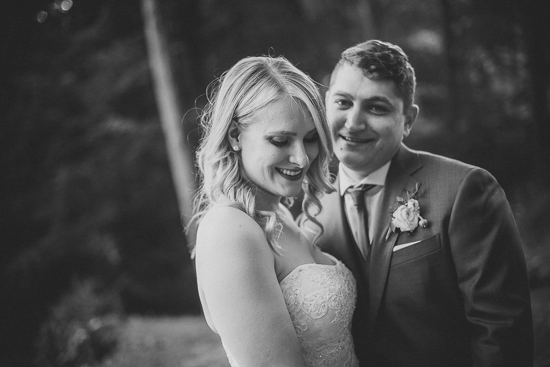 097ninalilyphoto-shawneeinn-promiseridge-microwedding-puglieseblog.jpg