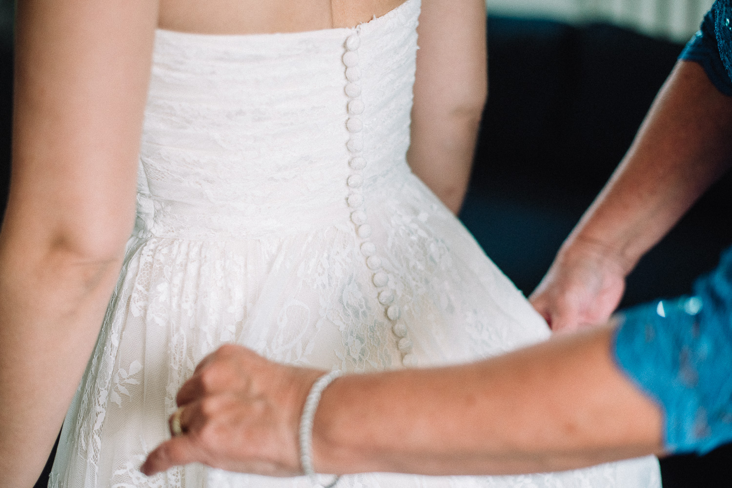 012ninalilyphoto-fleisherartmemorialphiladelphiapawedding-richmanblog.jpg