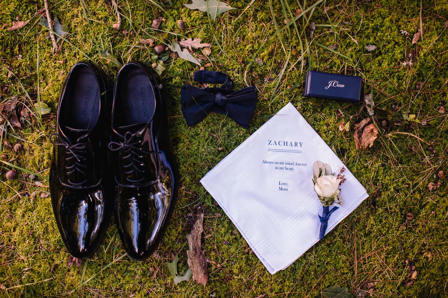 021ninalilyphoto-weisman-westernceremony-woodlochresortwedding.jpg