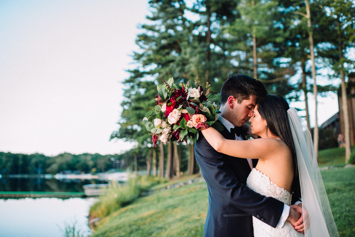 116ninalilyphoto-weisman-westernceremony-woodlochresortwedding.jpg