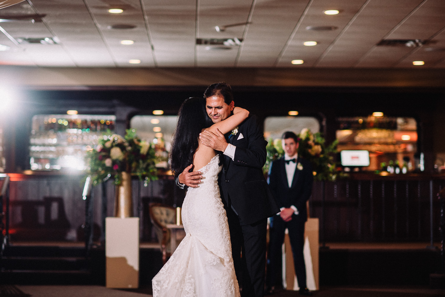 145ninalilyphoto-weisman-westernceremony-woodlochresortwedding.jpg