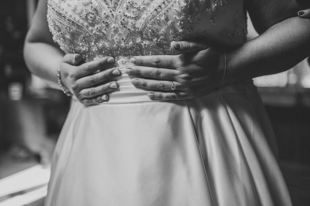 027ninalilyphoto-donato-poconolakepreserve-poconopaweddingblog.jpg