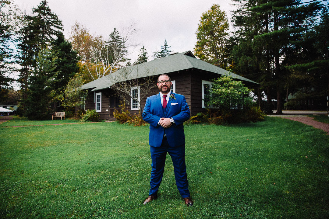 049ninalilyphoto-donato-poconolakepreserve-poconopaweddingblog.jpg