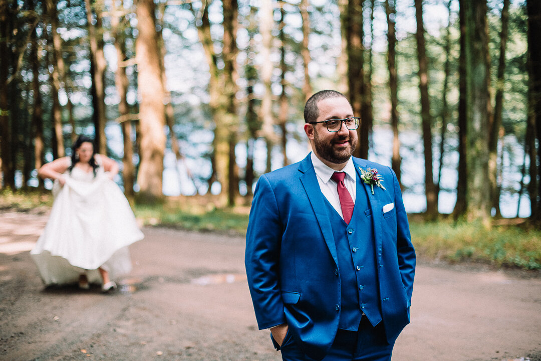 054ninalilyphoto-donato-poconolakepreserve-poconopaweddingblog.jpg