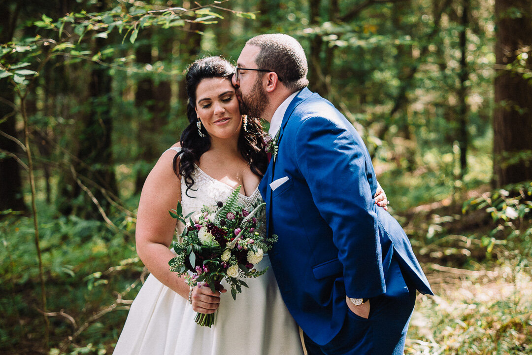 066ninalilyphoto-donato-poconolakepreserve-poconopaweddingblog.jpg