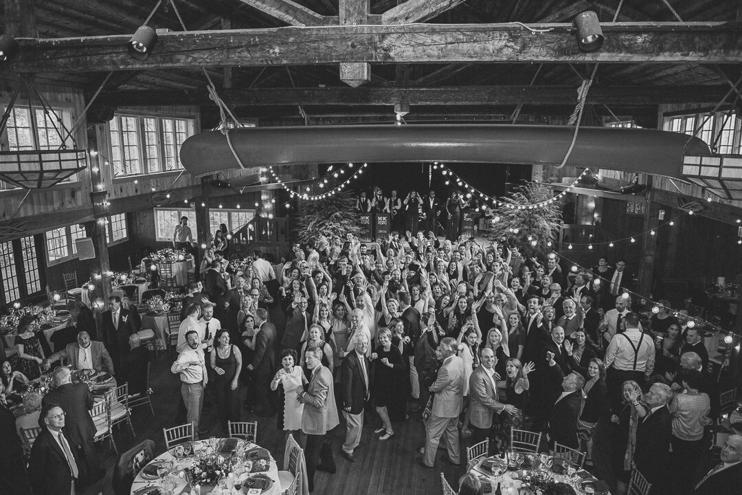 119ninalilyphoto-donato-poconolakepreserve-poconopaweddingblog.jpg