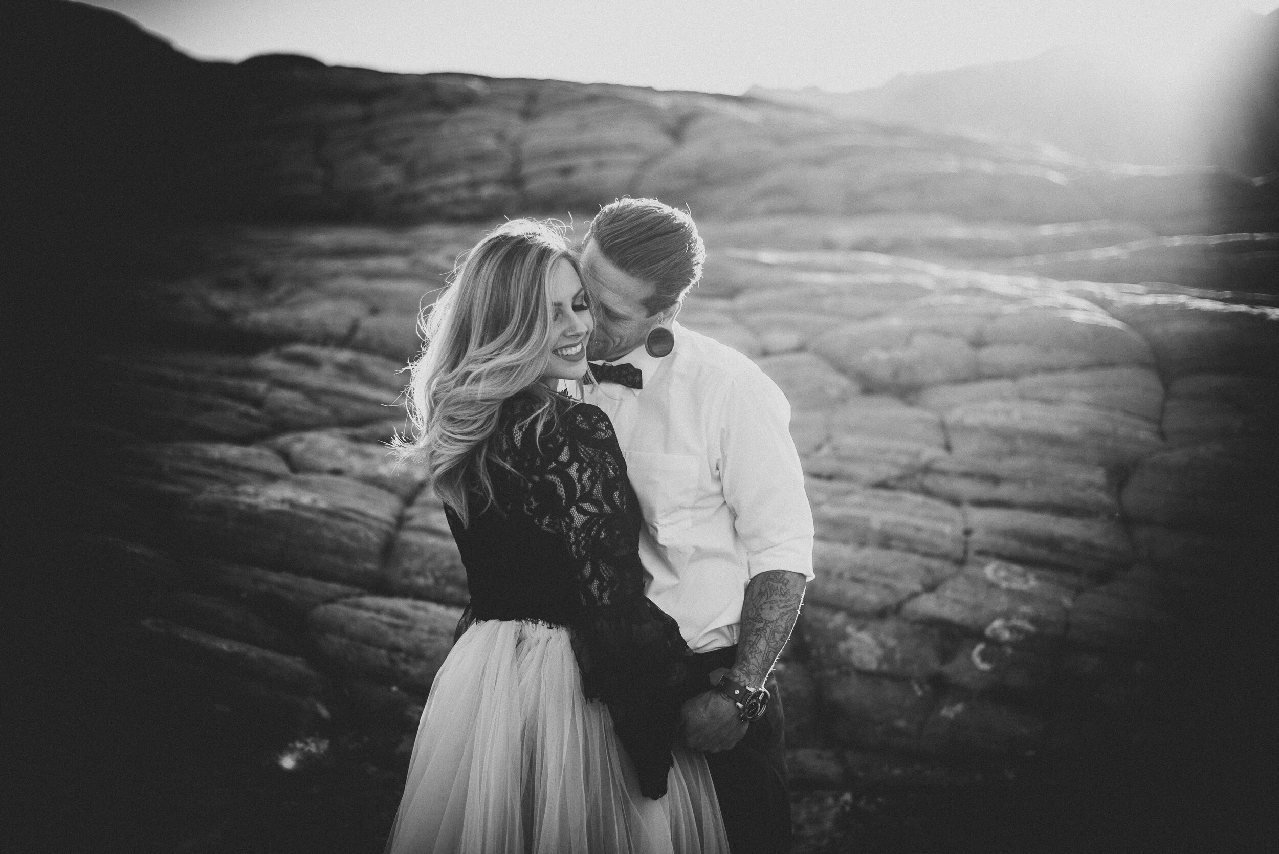 011ninalilyphoto-snowcanyon-edgydesertstyledelopement-utahwedding.jpg