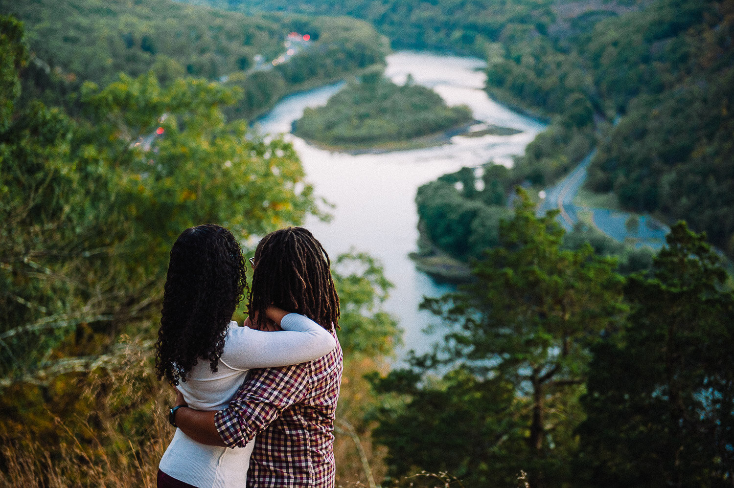 033ninalilyphoto-melissaandashley-delawarewatergap-adventuresession.jpg