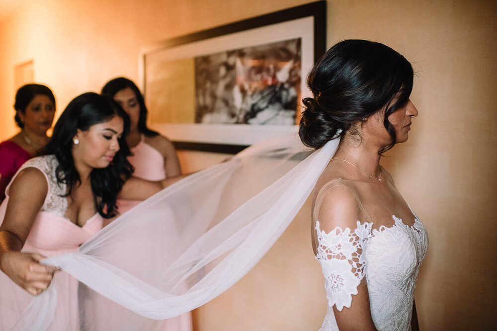 017ninalilyphotography-jaimieandrobin-weddingblog.jpg