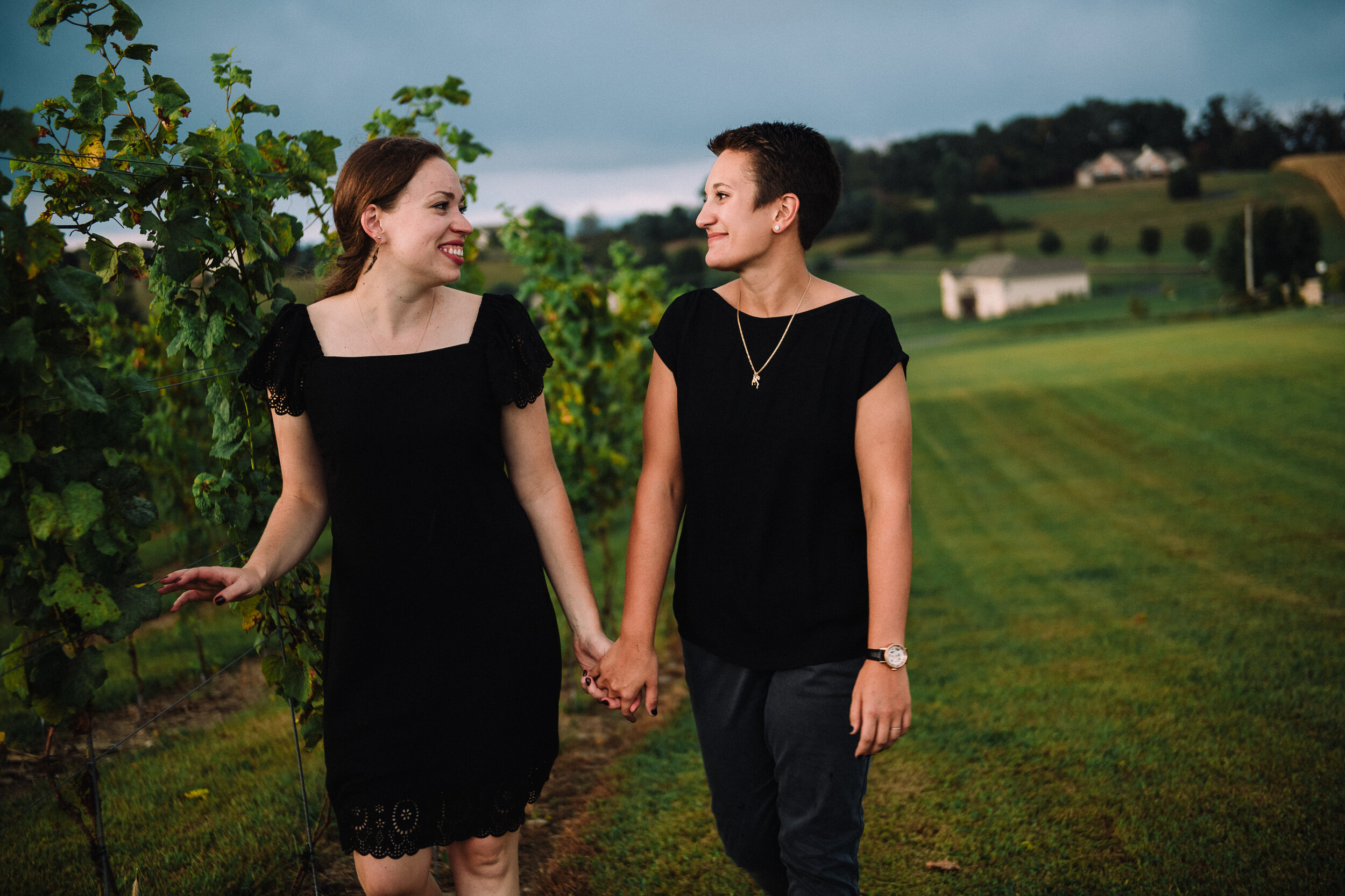 017ninalilyphotography-sarah+rachelengagementsession.jpg