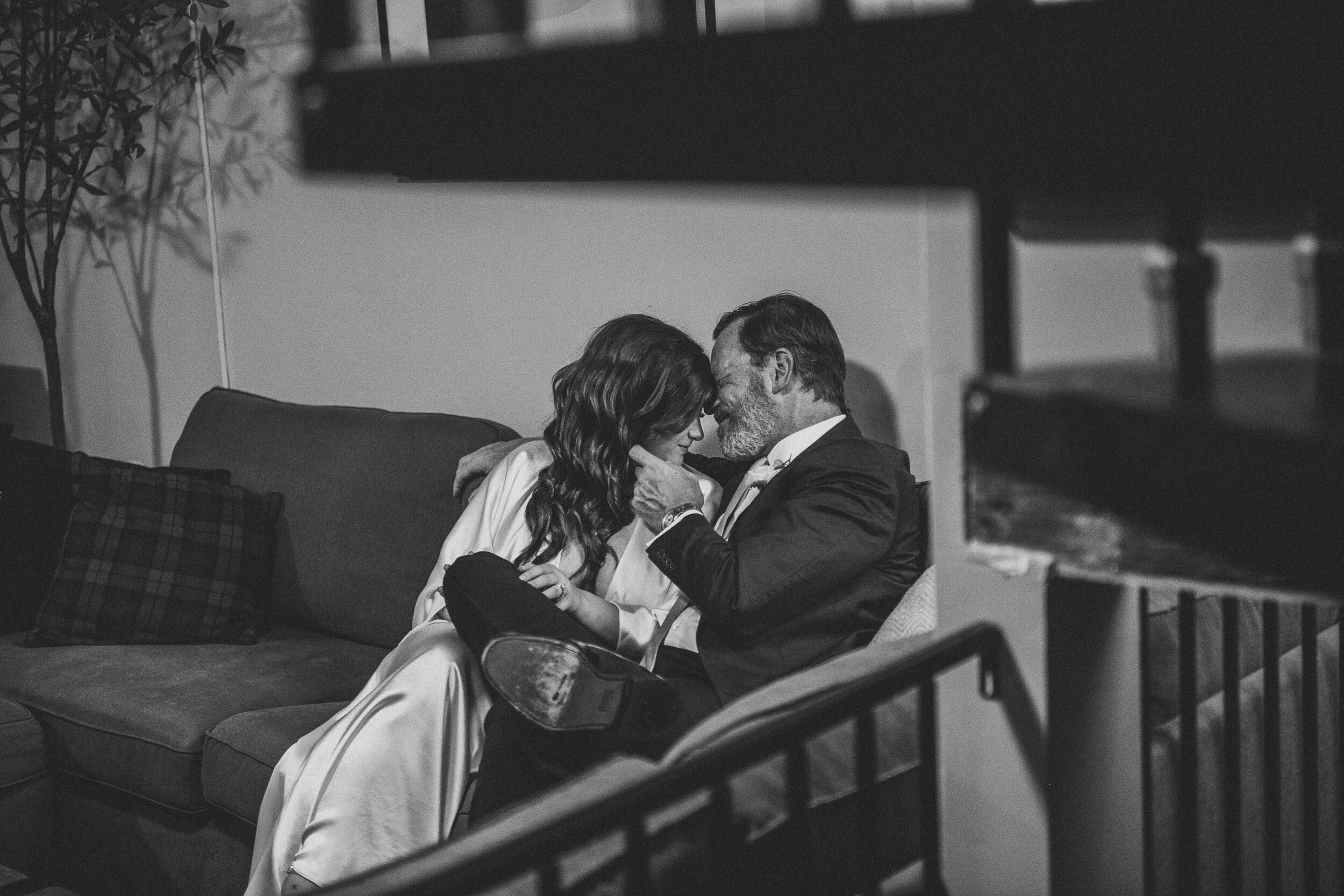 082ninalilyphotography-madeline+keith_philadelphiaelopementblog.jpg