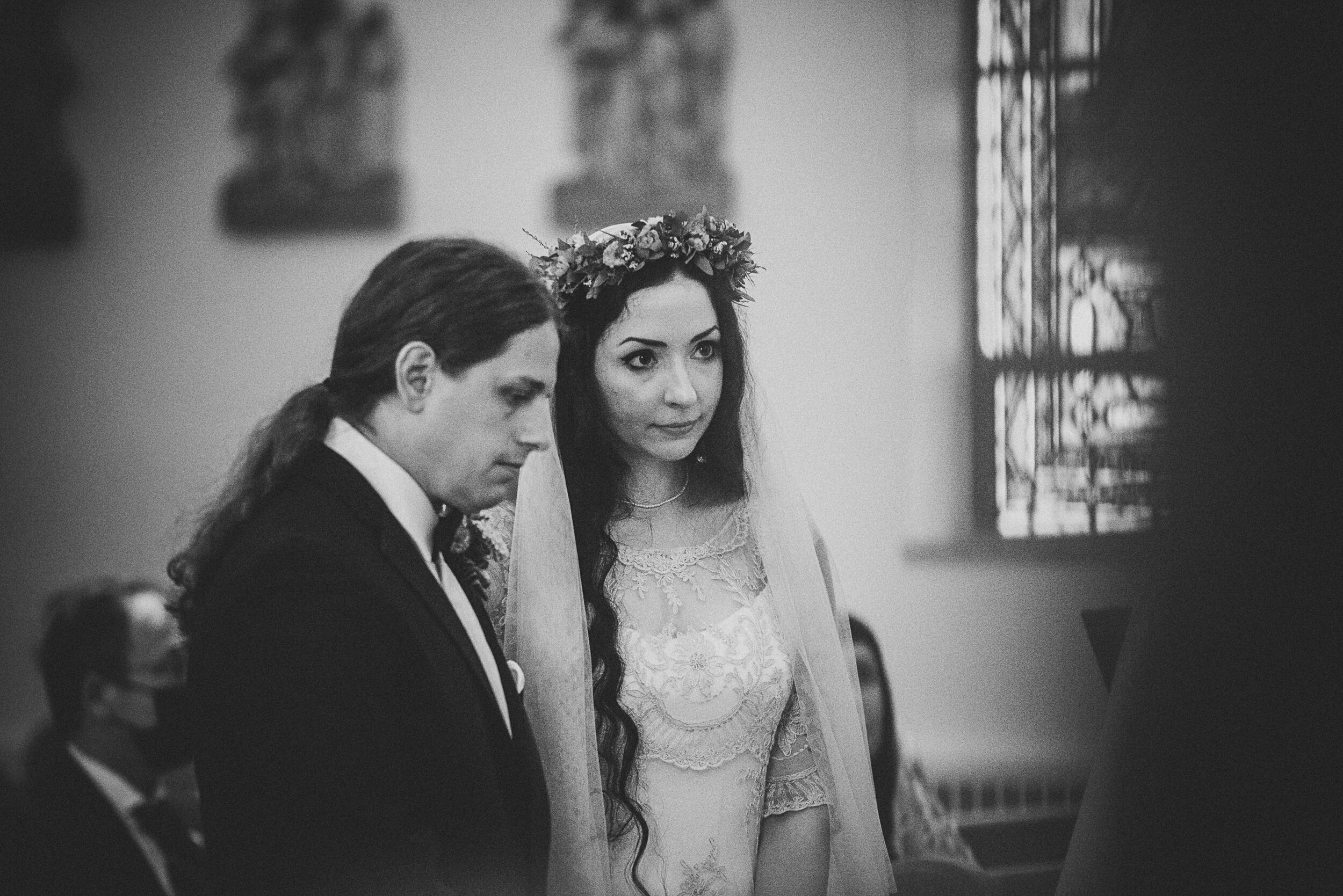 031ninalilyphotography-nora+brian_blackbasshotelmicroweddingblog.jpg