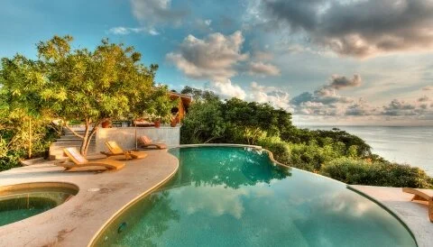 E0782B4C-15BF-4D80-A0C3-02102C995B95