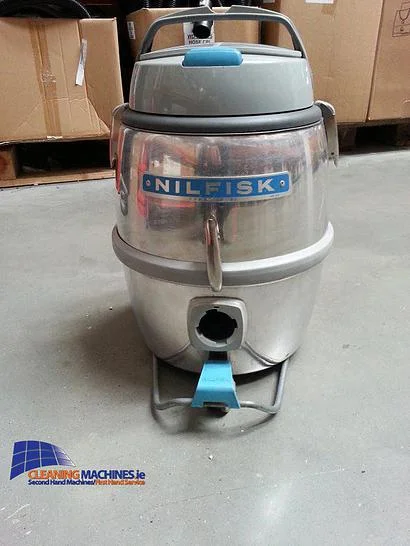 Nilfisk GM80 Industrial Vacuum