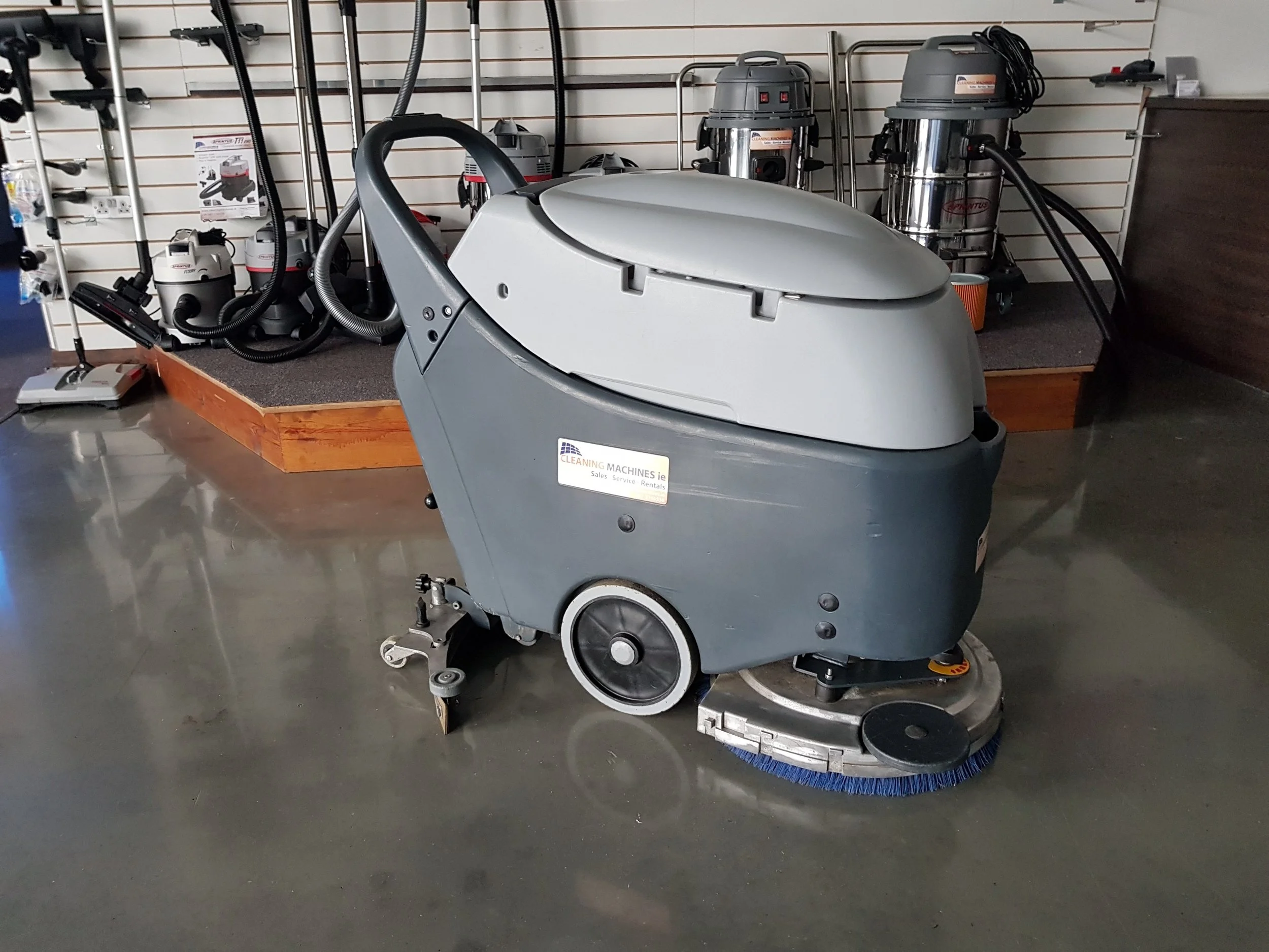 Nilfisk SC450 Scrubber dryer