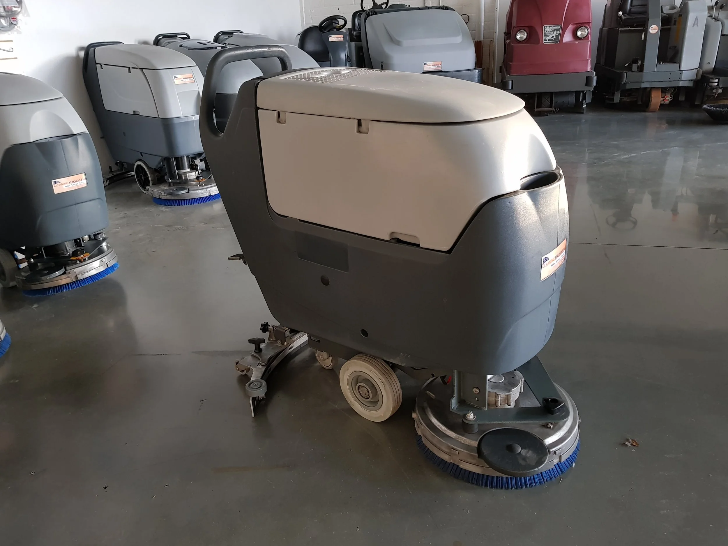 Nilfisk BA451 scrubber dryer