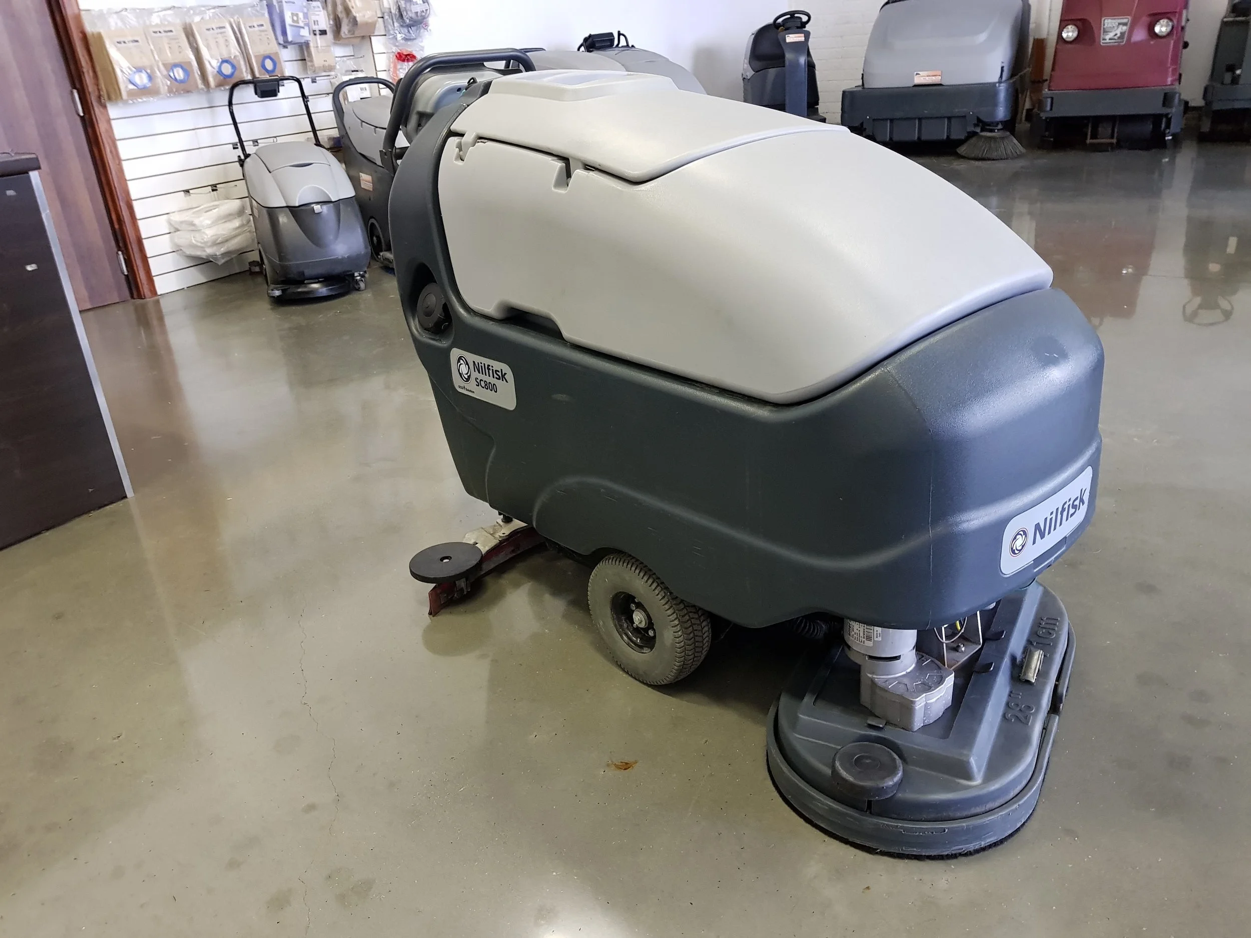 Reconditioned Nilfisk SC800 scrubber dryer