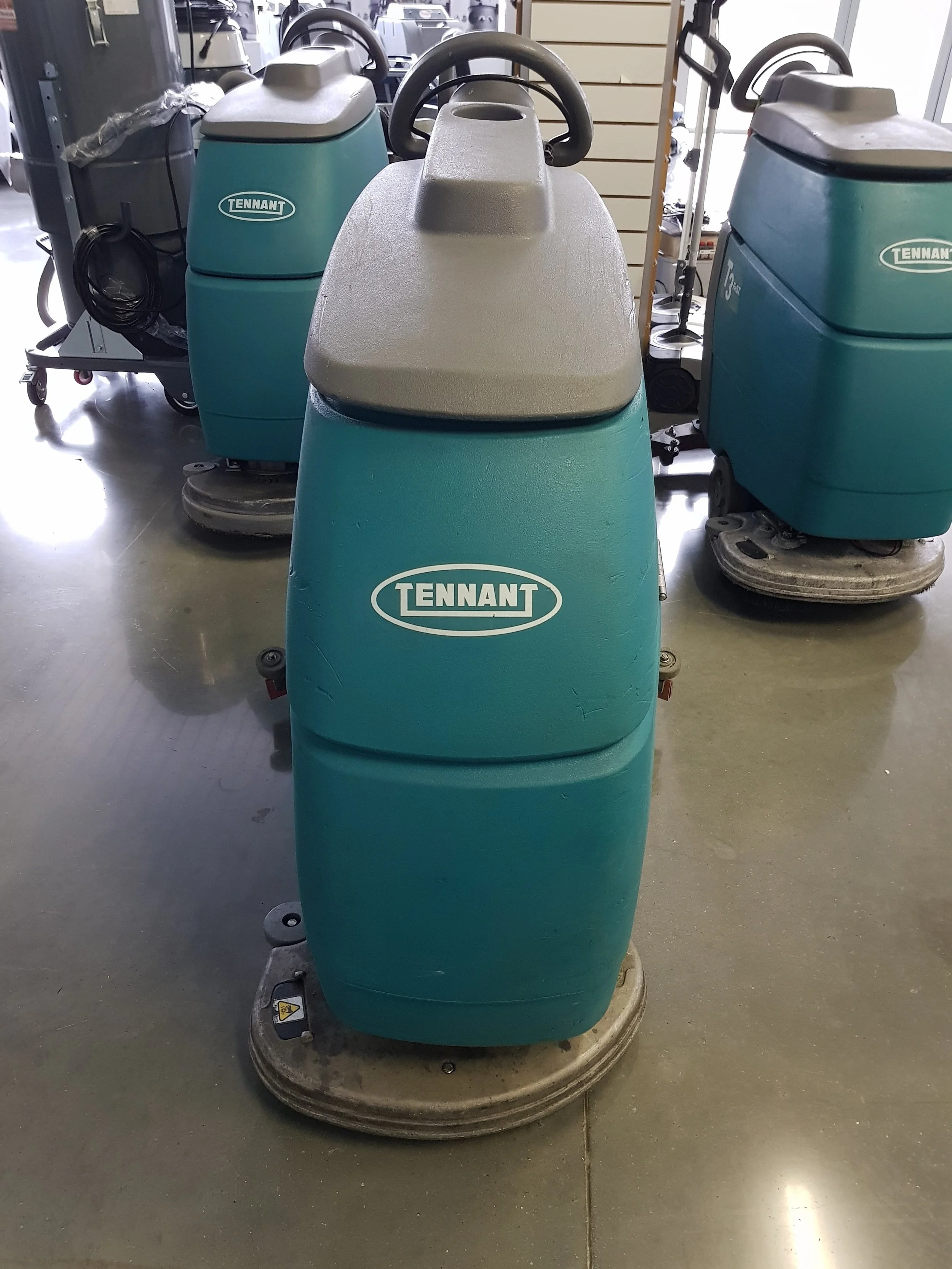 Tennant T3 Scrubber dryer