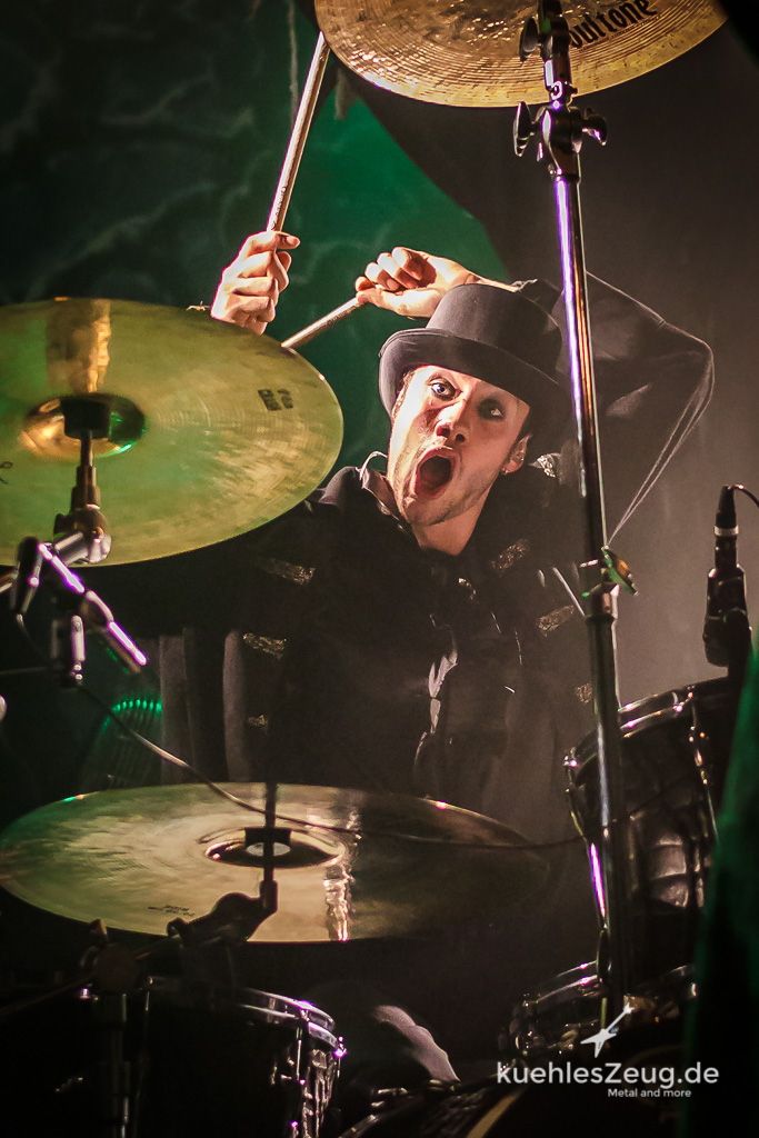 Silver Dust - mehr Bilder