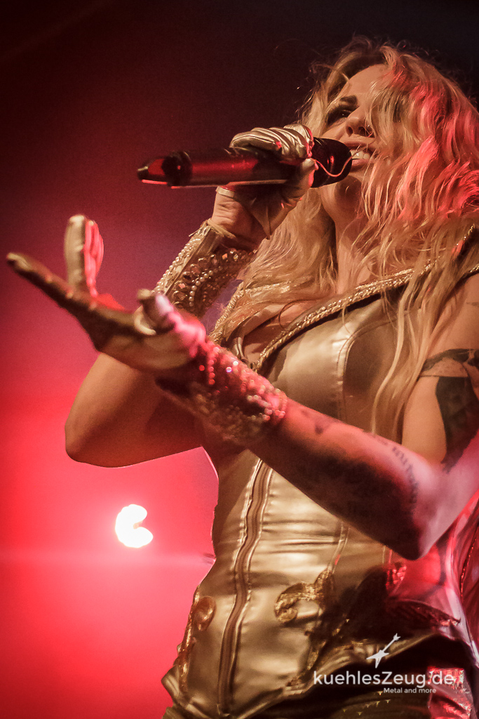 Kobra and the Lotus - mehr Bilder