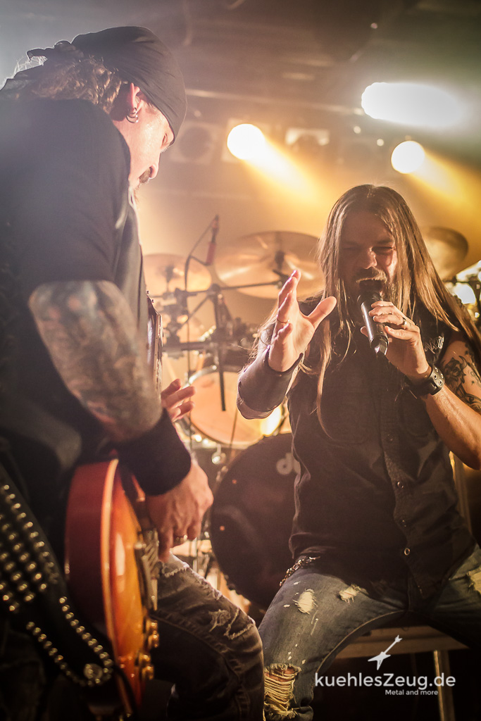ICED EARTH - MEHR BILDER