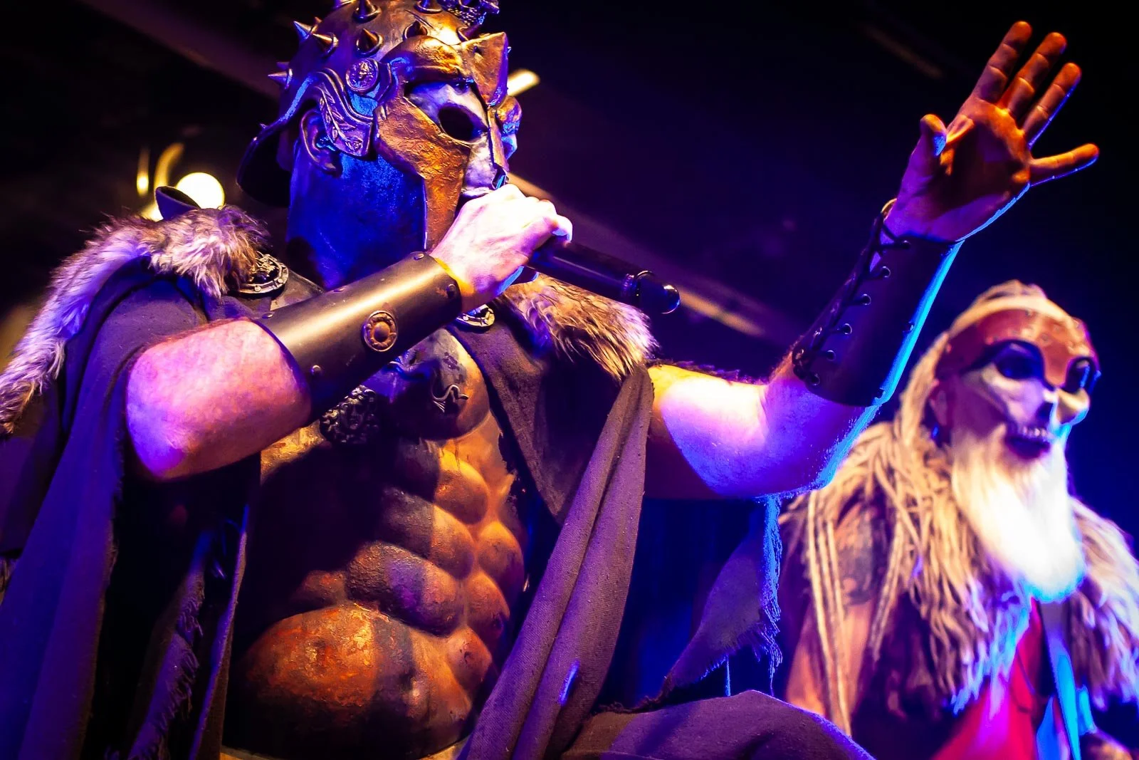 Der Volkstribun und die Piratenbraut: wir stechen in See mit Warkings, Visions of Atlantis und Induction