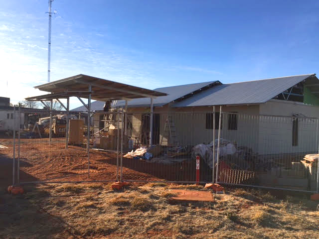 The new Purple House dialysis unit at Papunya Tjupi - under construction