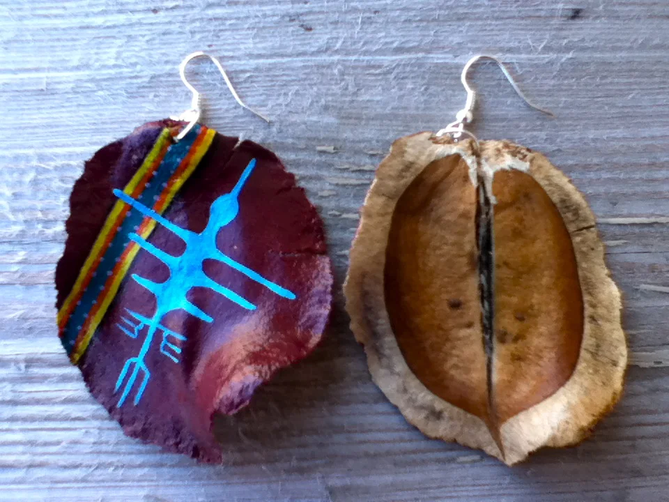  This pair was inspired by the mysterious and stunning Nazca lines in Peru. 