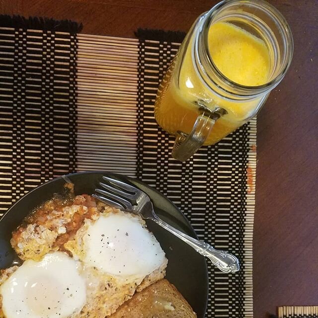 What to do on a rainy day when my studio is still under renovation? Take my creative *juices* to the culinary side. Made freshly juiced screwdrivers to accompany my eggs in purgatory and then used the pulp to make scones. Who the F makes scones?! Thi