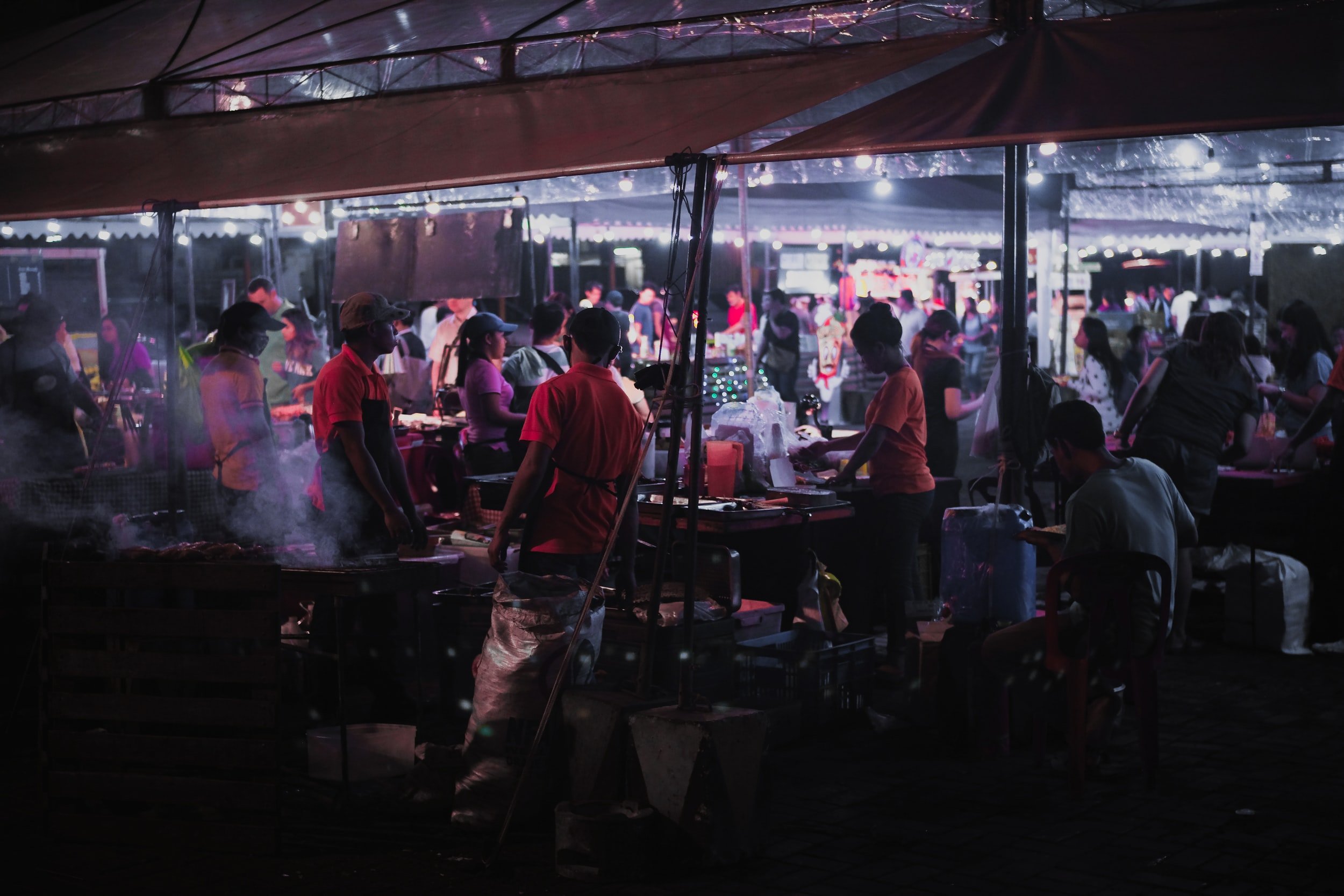 Best Street food to try in Manila, Philippines, what to eat at mercato