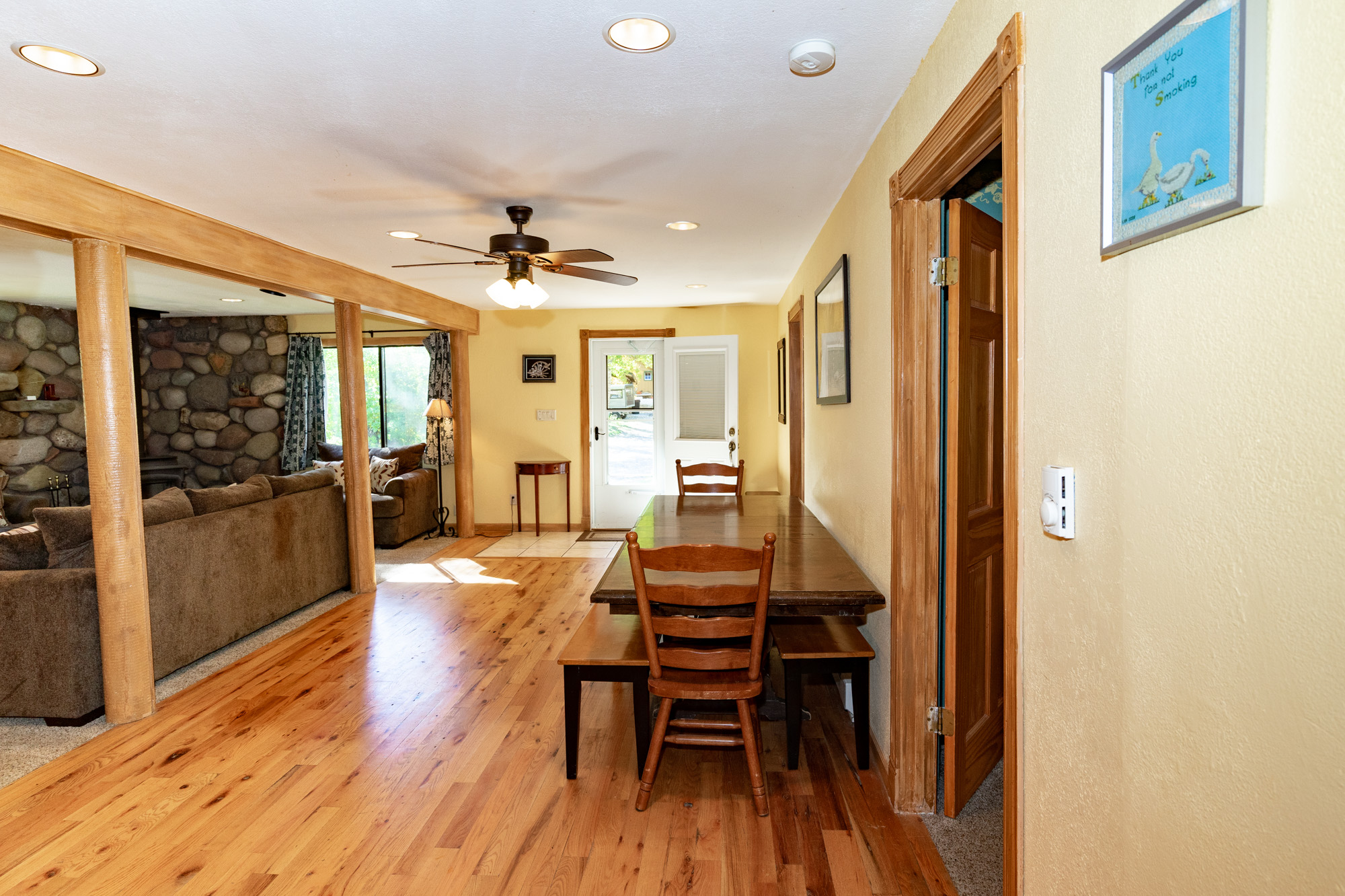 Chair_Mountain_Ranch_Apartments--7.jpg
