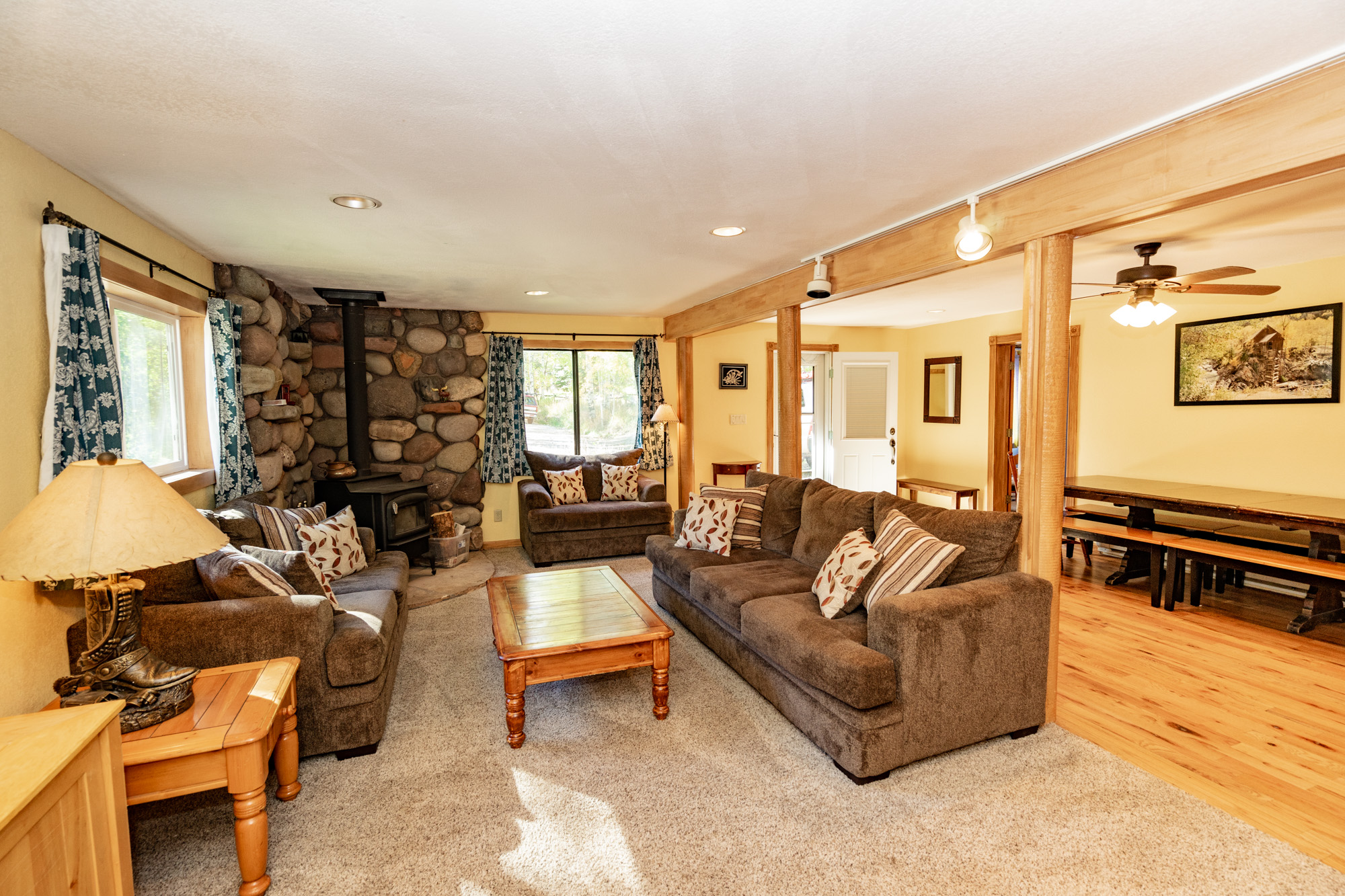 Chair_Mountain_Ranch_Apartments-.jpg